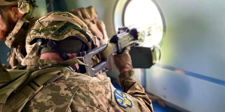 Наші ракетники вразили 5 районів скупчення ворога, 2 склади боєприпасів і  станцію радіоелектронної боротьби, – Генштаб