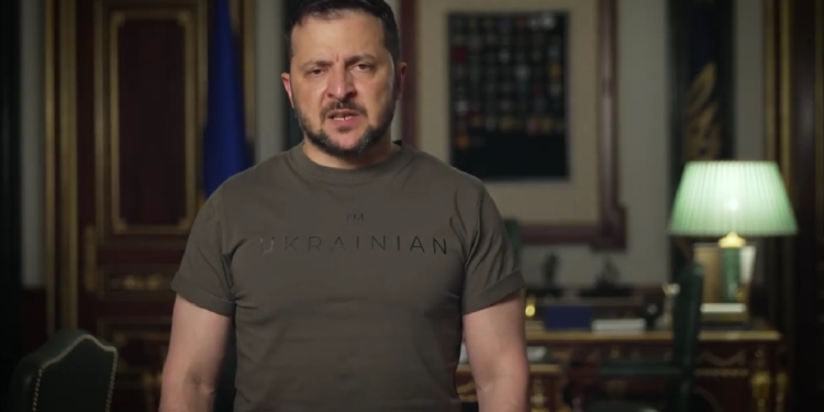 Зеленський подякував українським захисникам – зокрема, миколаївським морпіхам і десантникам. Про що ще сказав Президент (ВІДЕО)