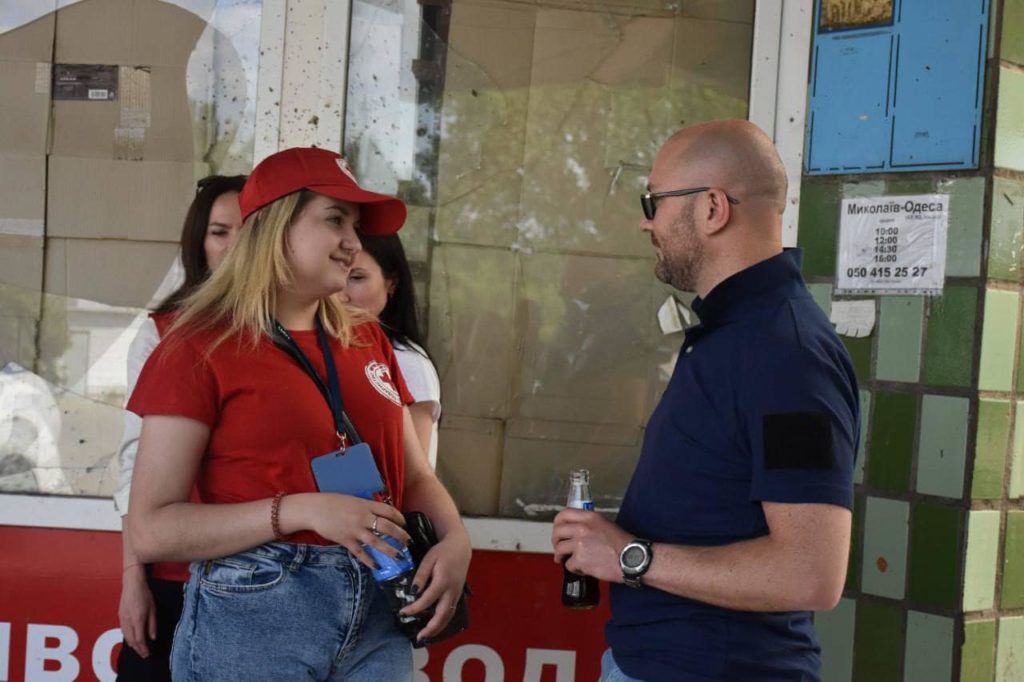 У Миколаєві вже приготувались зустрічати евакуйованих мешканців Херсонщини (ФОТО) 1