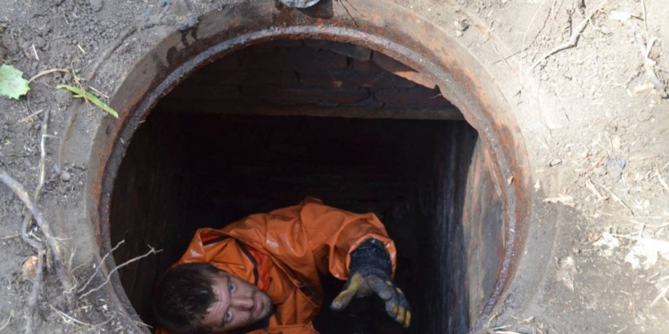 У Миколаєві завершили ремонт водогону по вулиці Чкалова – подачу води в два райони міста обіцяють відновити