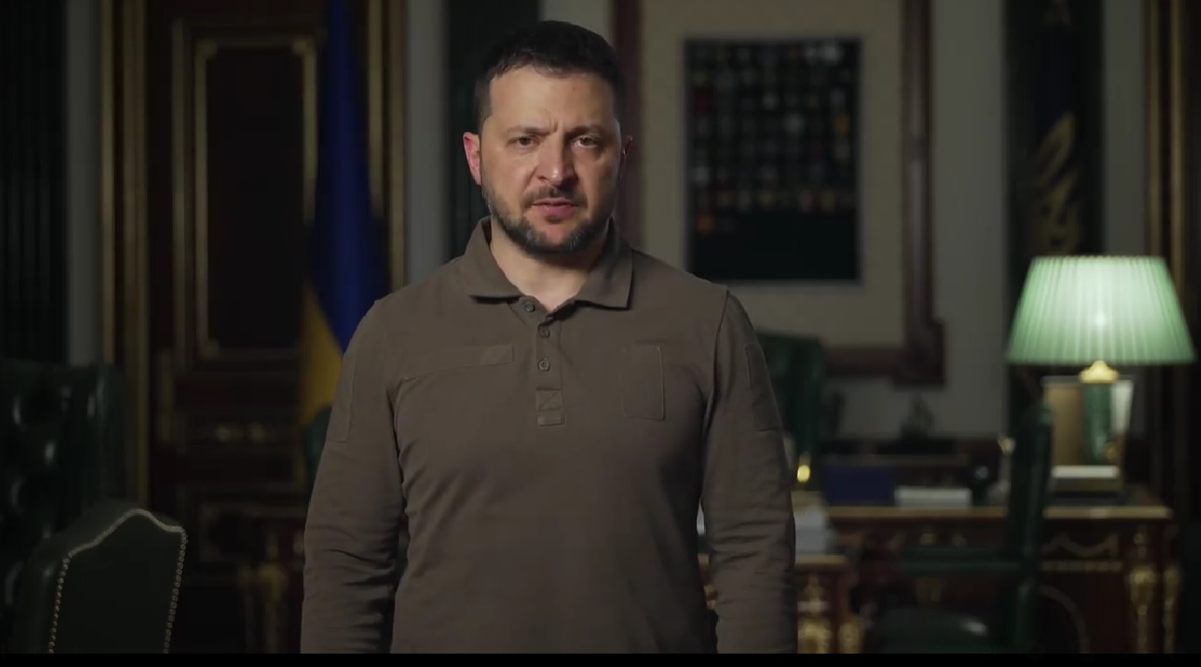 «Це екологічна бомба масового ураження, і заради власної безпеки світові варто показати зараз, що Росії не зійде з рук такий терор» – звернення Зеленського (ВІДЕО)