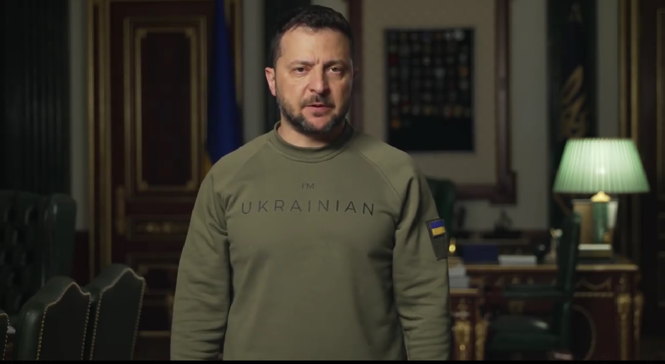 Ставка, допомога США, ситуація на Херсонщині і Миколаївщині і героїзм наших захисників на фронті, – про що звернення Зеленського (ВІДЕО)