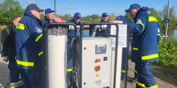 Німеччина передала Миколаївщині мобільну водоочисну станцію (ФОТО)