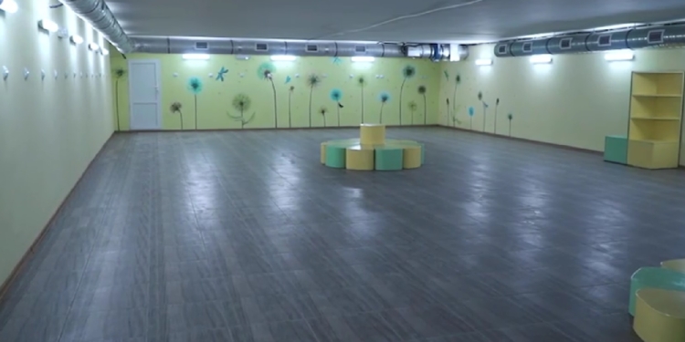 Мер Миколаєва показав ще одне відремонтоване укриття в дитсадку у Заводському районі міста (ВІДЕО)