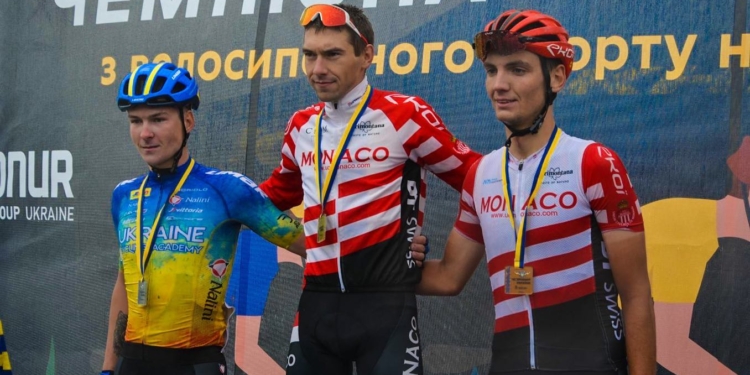 Миколаївські велогонщики завоювали 6 нагород чемпіонату України (ФОТО)