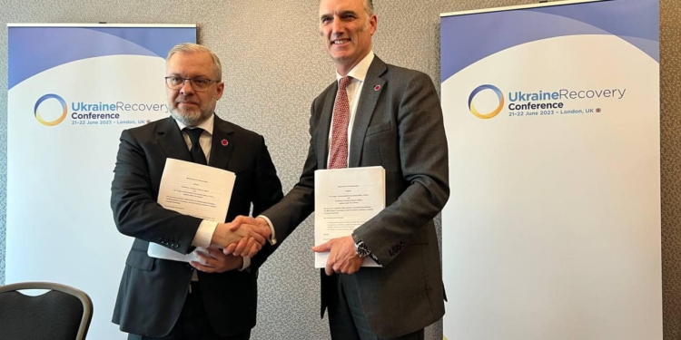 Конференція з відновлення України в Лондоні: Україна та Велика Британія уклали договір про Енергетичне партнерство (ФОТО)
