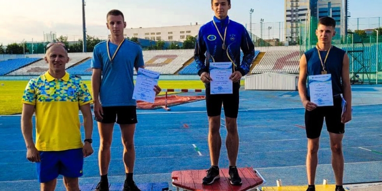 Юний миколаївський легкоатлет здобув «золото» чемпіонату України