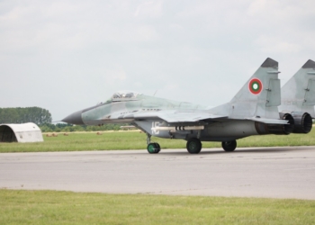 Україна ремонтуватиме двигуни болгарських МіГ-29