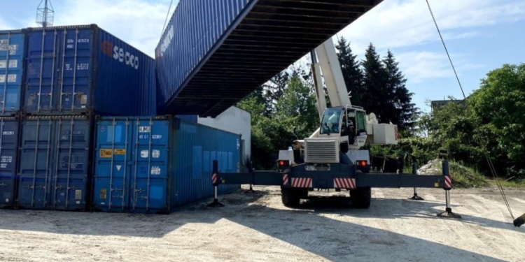 В Україну прибули перші модульні мости від американських фондів – частину з них отримає і Миколаївщина (ФОТО)