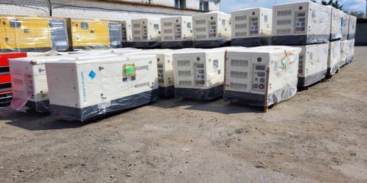 Україна отримала від Німеччини енергетичне обладнання: солідний вантаж призначений, зокрема, «Миколаївобленерго» (ФОТО)