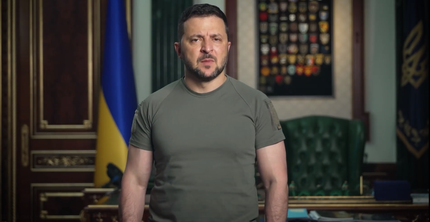 Вечірнє звернення Зеленського: про вже 11 жертв російського удару по Краматорську, зрадника-коригувальника цієї атаки і майбутню українську доктрину (ВІДЕО)