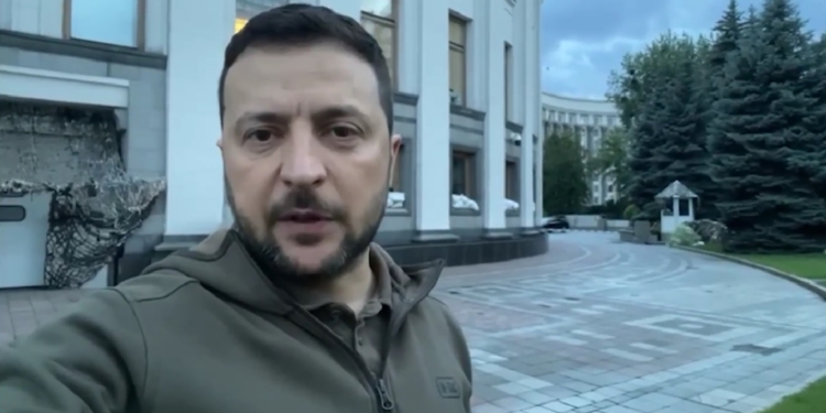 «Настав час посилити єдність у Європі – зокрема, початком переговорів про членство України в Євросоюзі» – звернення Зеленського (ВІДЕО)