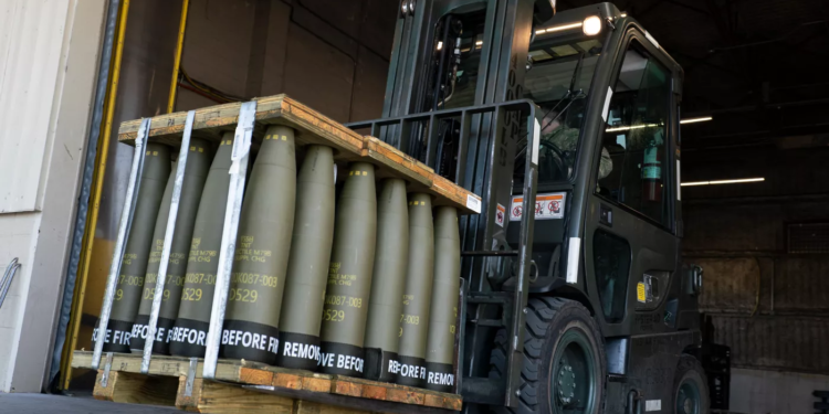 Норвегія і Данія спільно нададуть 9 тисяч артилерійських снарядів українській армії