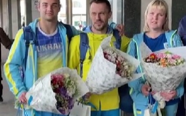 Як у Києві зустрічали чемпіонів ІІІ Європейських ігор – миколаївців Данила Коновалова і Олега Колодія, а також киянку Джоан Фейбі Бежуру (ВІДЕО)