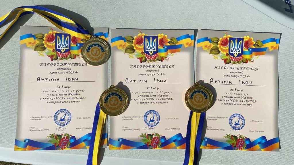 На чемпіонаті України з вітрильного спорту Іван Антіпін з Миколаєва здобув одразу три «золота» (ФОТО) 1