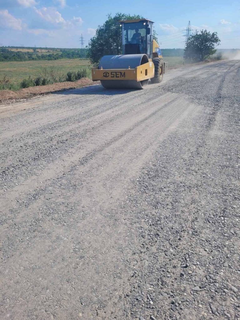 Минулого тижня ремонтні роботи тривали на 8 місцевих дорогах Миколаївщини (ФОТО) 26