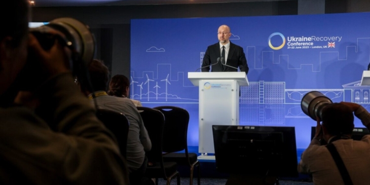 На конференції з відбудови України у Лондоні зібрано близько $60 млрд ,- ЗМІ