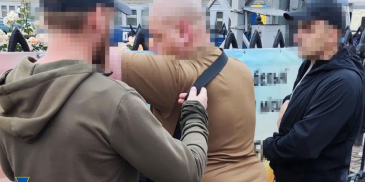 Про мобілізацію і Лавру. В Одесі колишній оператор державного ТБ знімав фейкові сюжети на замовлення роспропаганди (ФОТО)