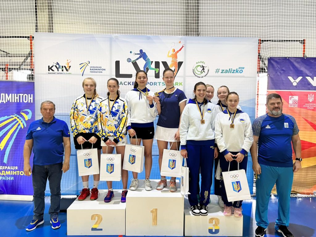 На юніорському чемпіонаті України миколаївські бадмінтоністи здобули 10 нагород (ФОТО) 8