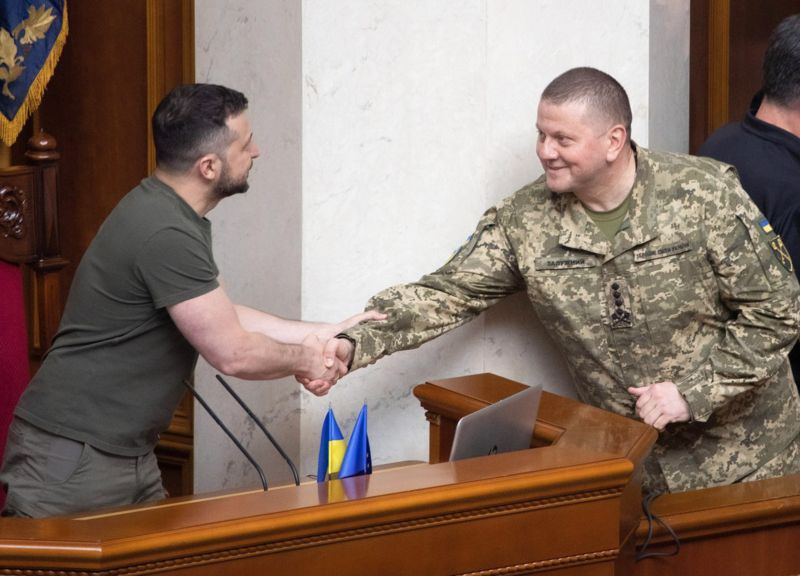 "Перший після Бога, в хорошому сенсі". Хто такий генерал Залужний, і як він став тим, ким він є (ФОТО) 13