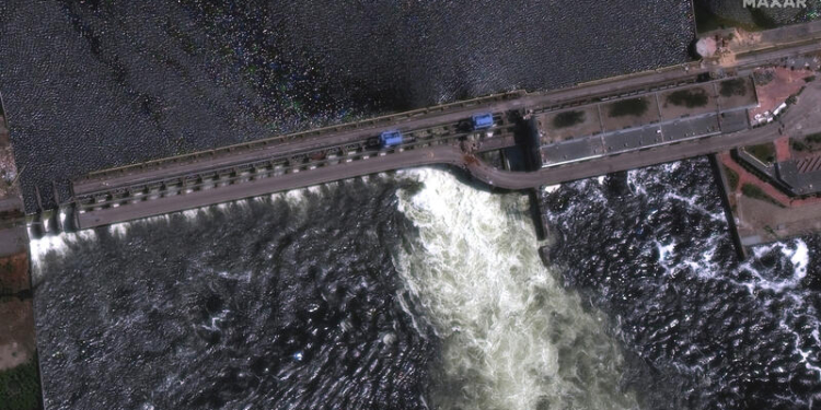 Загроза ЗАЕС і можлива карта затоплень. Що треба знати про підрив дамби Каховської ГЕС (ФОТО, ВІДЕО)