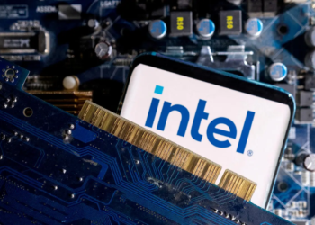 FILE PHOTO: Illustration shows Intel logo