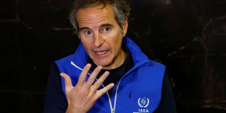 Гроссі прибув у Київ, він “дуже стурбований” тим, що ЗАЕС може потрапити під контрнаступ України