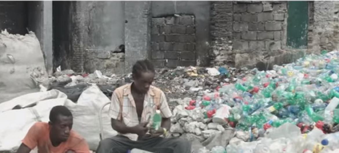 Виклик для цивілізації – або ми, або пластик. Висновки ООН