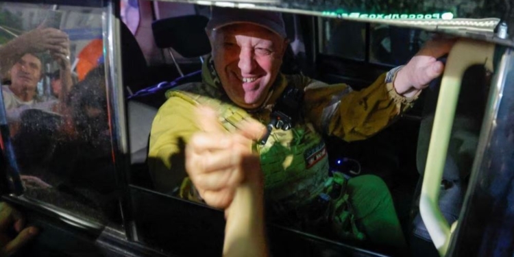 Під час заколоту Пригожина партнери просили Україну “не розхитувати російський човен”, –  CNN