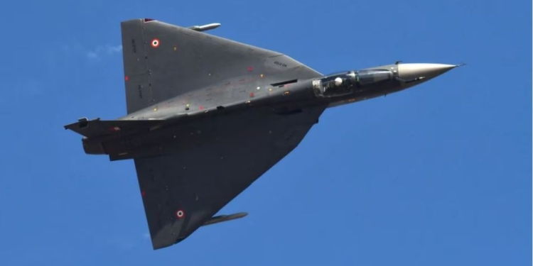 General Electric буде випускати двигуни для реактивних винищувачів в Індії