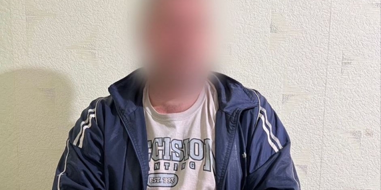 На Миколаївщині поліція затримала чоловіка за підозрою у вбивстві знайомого під час розпиття спиртних напоїв