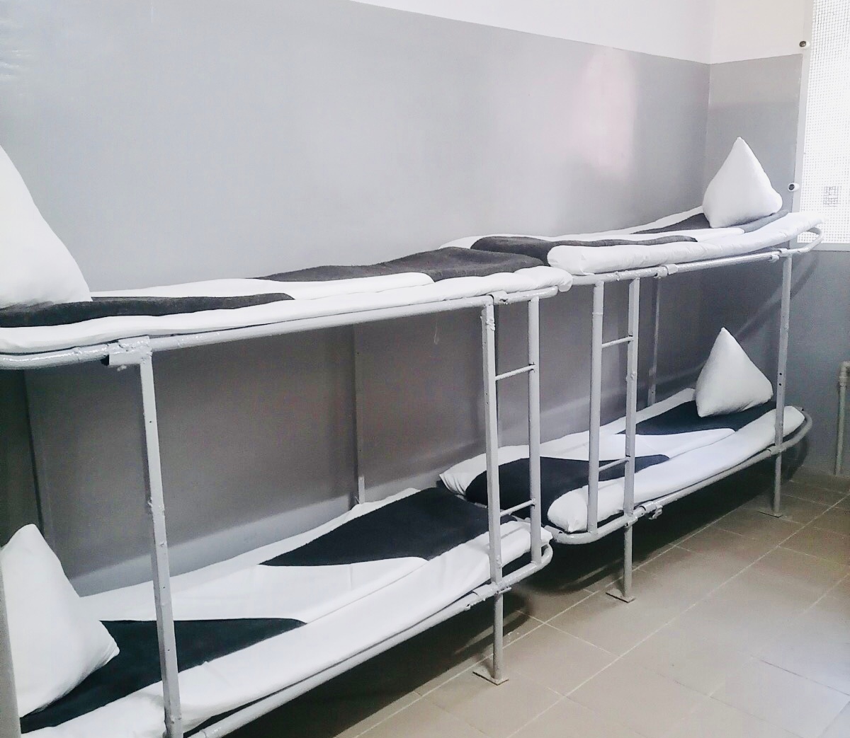 За рахунок VIP-камер у Миколаївському СІЗО вдалося привести до ладу вже 16-ту звичайну камеру (ФОТО)