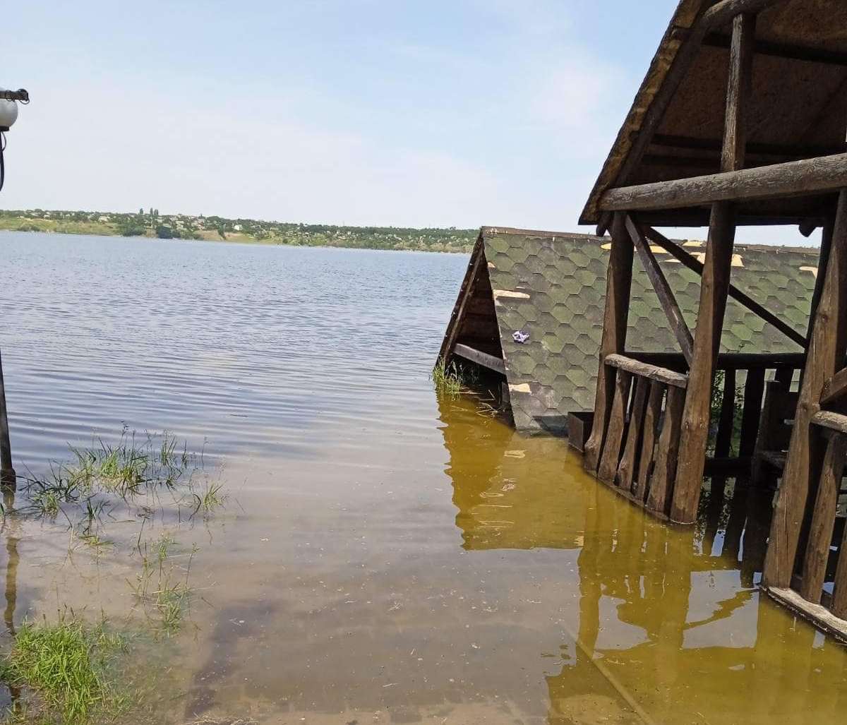 Миколаїв теж трохи підтоплює: містяни діляться в соцмережах фото (ФОТО)