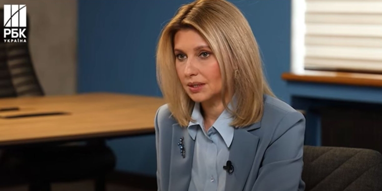 “Я тільки по телевізору бачила, як він обростає бородою і що з ним сталося, яким він став”, – Зеленська розповіла, чого боялася після розлуки з чоловіком на початку війни (ВІДЕО)