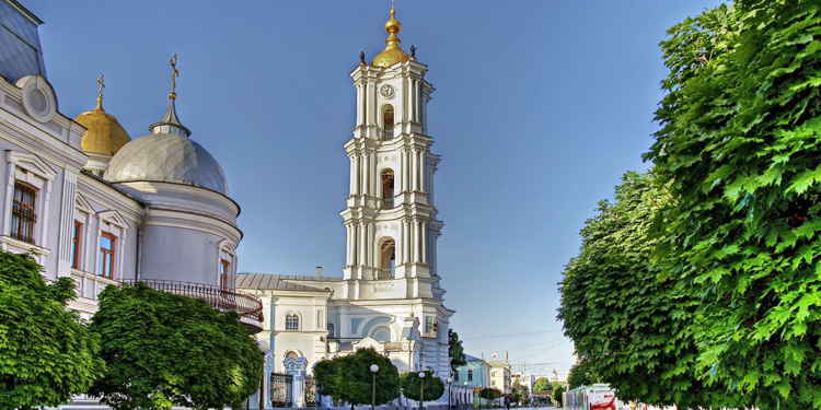 Внаслідок атаки дронів у Сумах пошкоджено житловий будинок, одна людина загинула