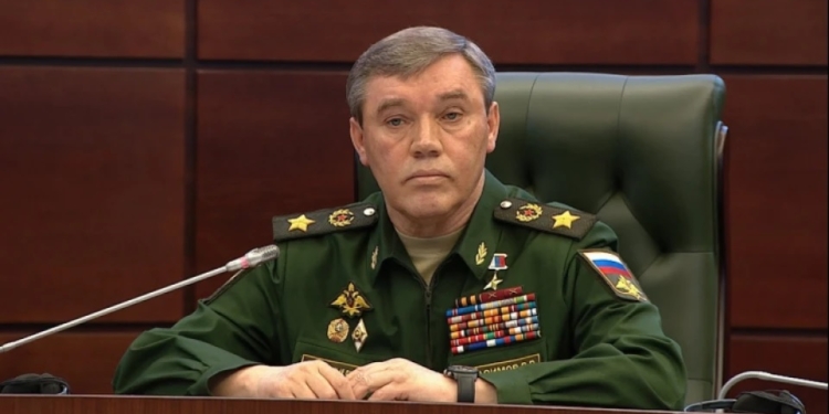 Путін звільнив Герасимова, як того і вимагав Пригожин, – Daily Mail