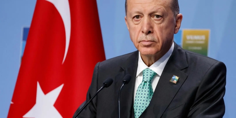 Турецький парламент не ратифікує протокол про приєднання Швеції до НАТО раніше жовтня – Ердоган