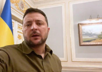 «Ми будемо зберігати найвищий темп міжнародної роботи на всіх рівнях, щоб відновити мир для всієї нашої землі та для всіх наших людей» – звернення Зеленського (ВІДЕО)