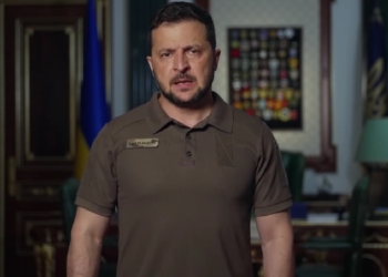«Лише абсолютне зло може завдавати таких ударів. Буде відповідь» – звернення Зеленського про сьогоднішні російські ракетні атаки (ВІДЕО)