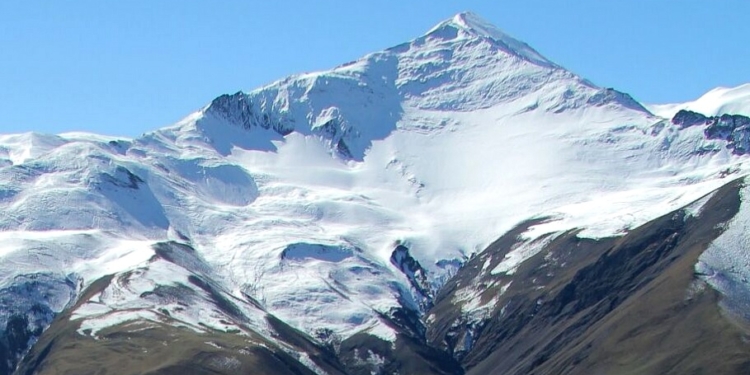 На Памірі з’явилась «Українська Воля» – так раніше недоступну нікому вершину назвали латвійські альпіністи