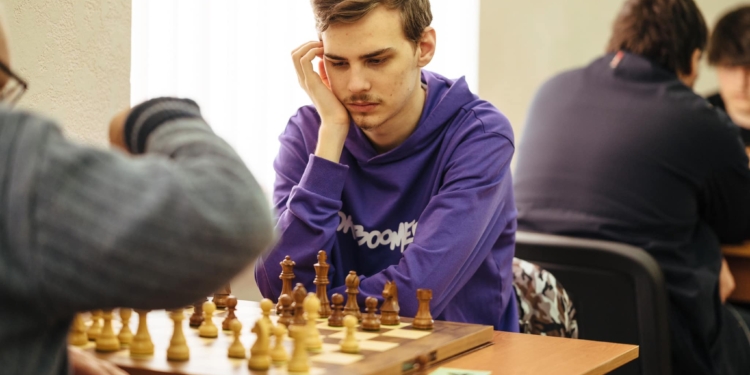 Миколаївський шахіст здобув дві нагороди чемпіонату України