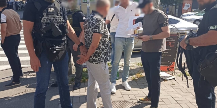 У Києві затримали колишнього одеського воєнкома Євгена Борисова (ФОТО)