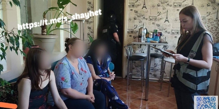 У Миколаєві, Одесі та Києві правоохоронці «накрили» фактичні та віртуальні порностудії (ФОТО)