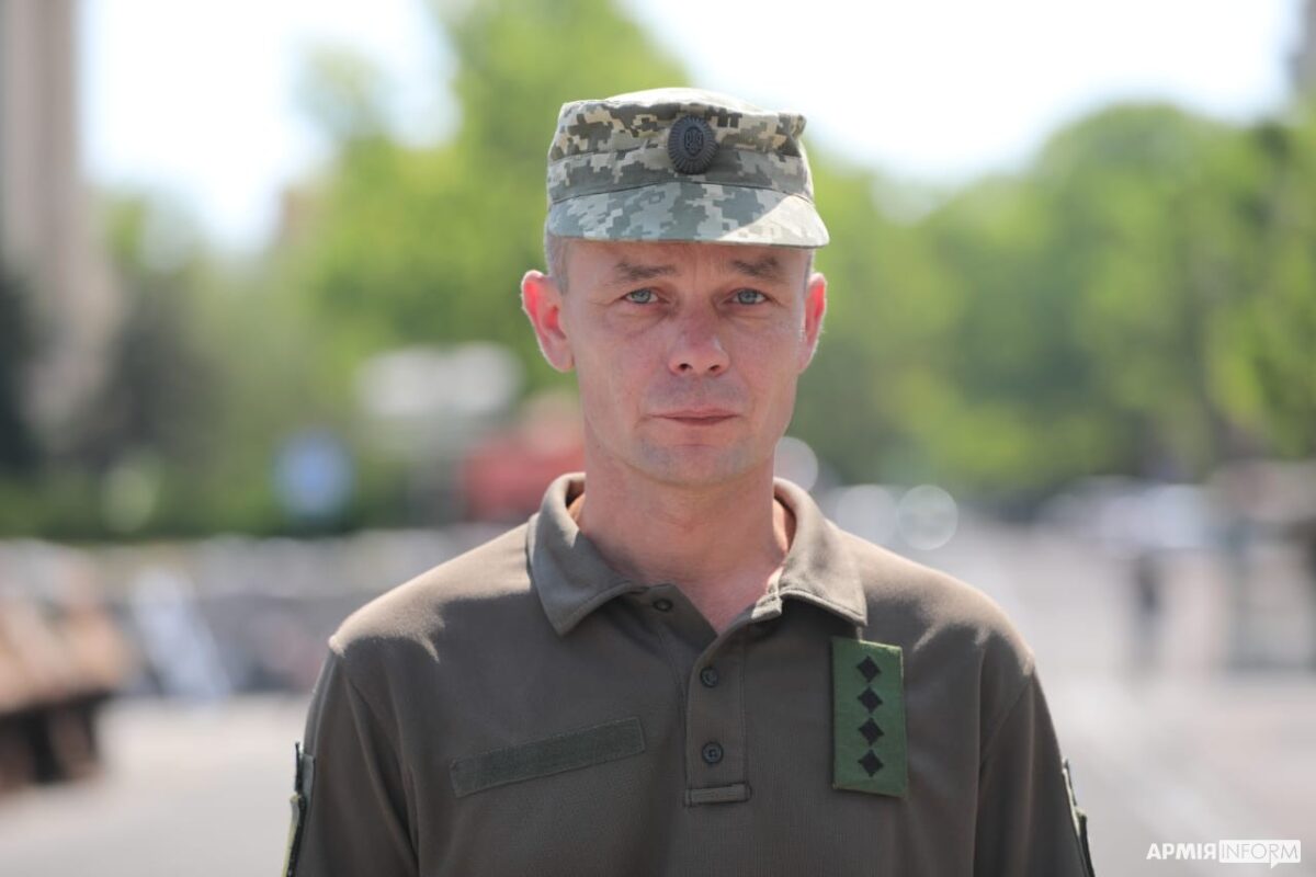 Від археолога до командира роти: історія миколаївця Олександра Смирнова, який вийшов з оточення у 2014-му і нині в строю (ВІДЕО)