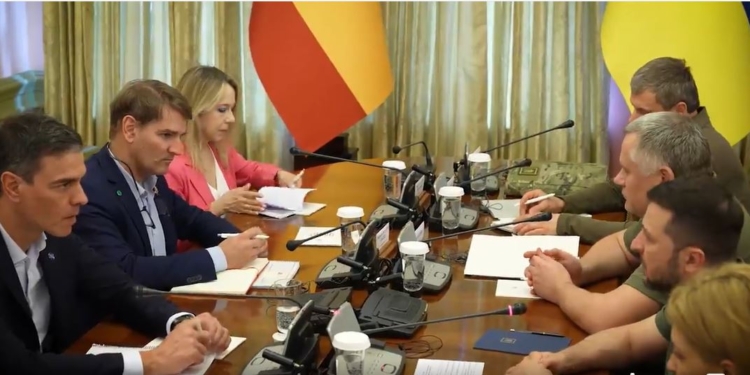 Прем’єр-міністр Іспанії Санчес зустрівся з Зеленським і виступив в Раді (ВІДЕО)