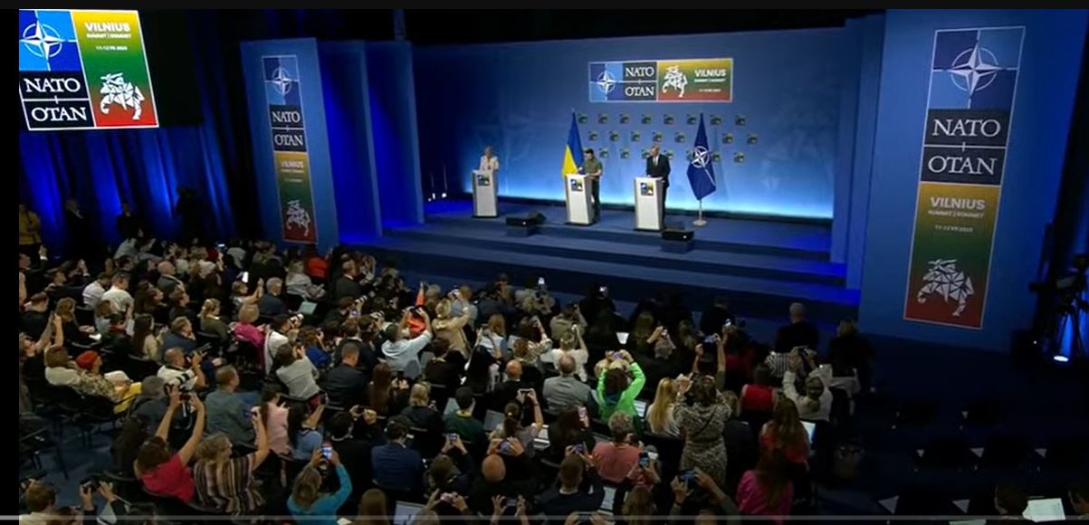 “Результати гарні”, – Зеленський і Столтенберг проводять спільну прес-конференцію (ВІДЕО)