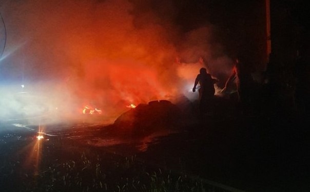 Під Таганрогом на житловий будинок впав дрон. Скоріше за все – російський (ФОТО, ВІДЕО)