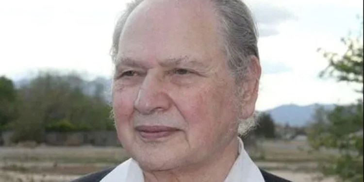 Невдаха століття. Як живе зараз співзасновник Apple, який за $800 продав акції вартістю $22 млрд. (ФОТО)