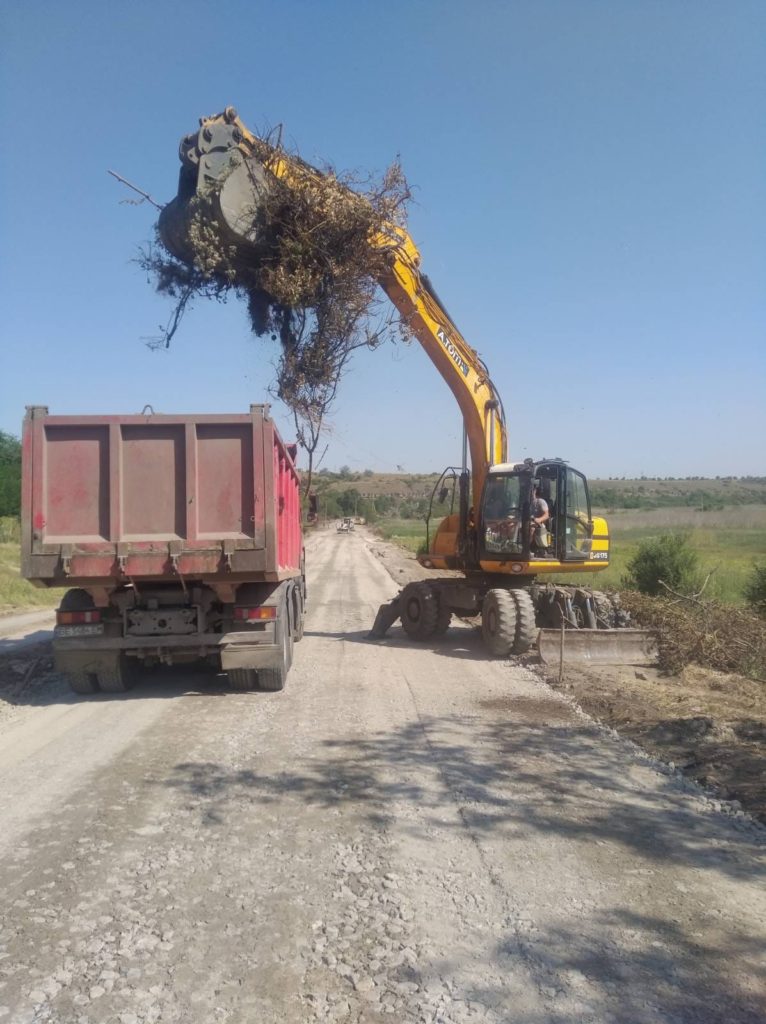 На зараз в ремонті 9 доріг місцевого значення Миколаївської області (ФОТО) 25
