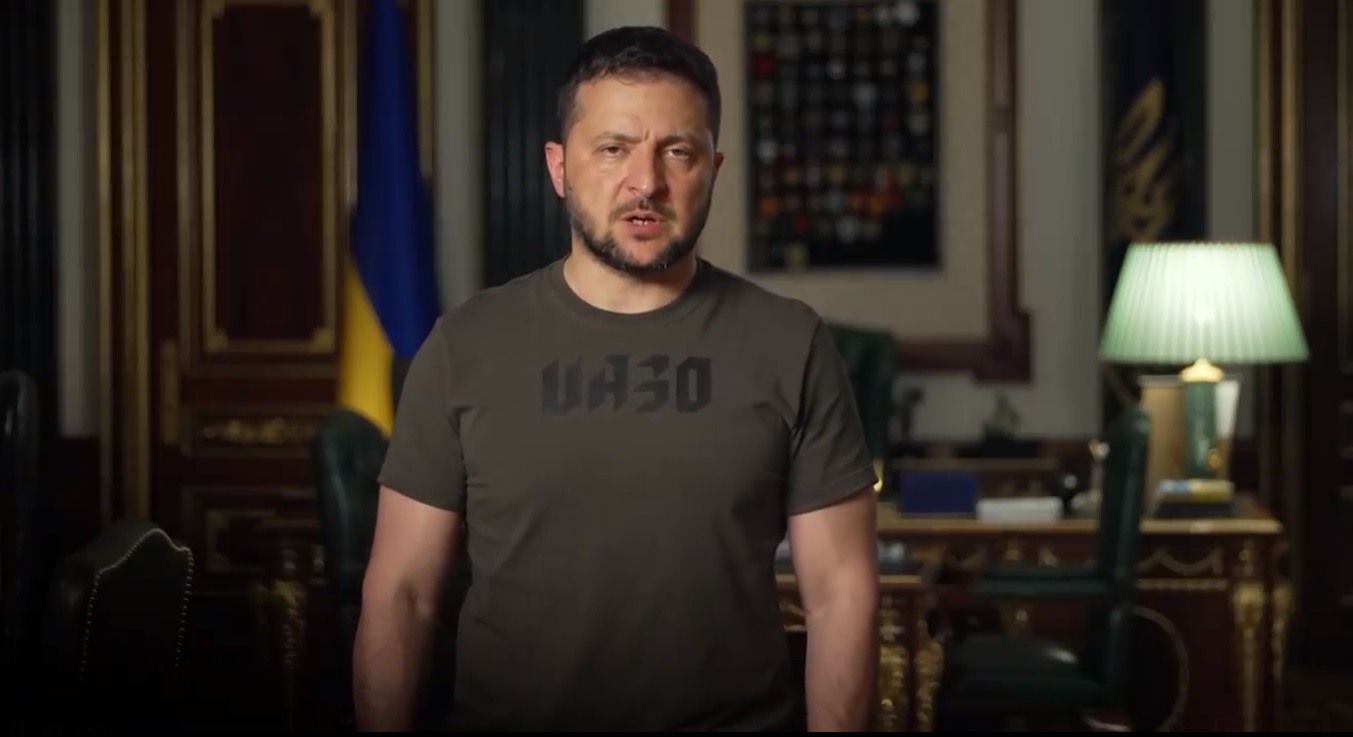 «Коли ми поставимо крапку в цій війні фіксацією російського програшу, повага й увага до України будуть назавжди зафіксовані в історії» – звернення Зеленського (ВІДЕО)